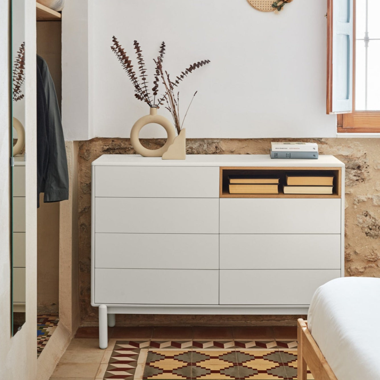 Corvo Chest of Seven Drawers, 120 cm, Storage - Cream and Oak Finish