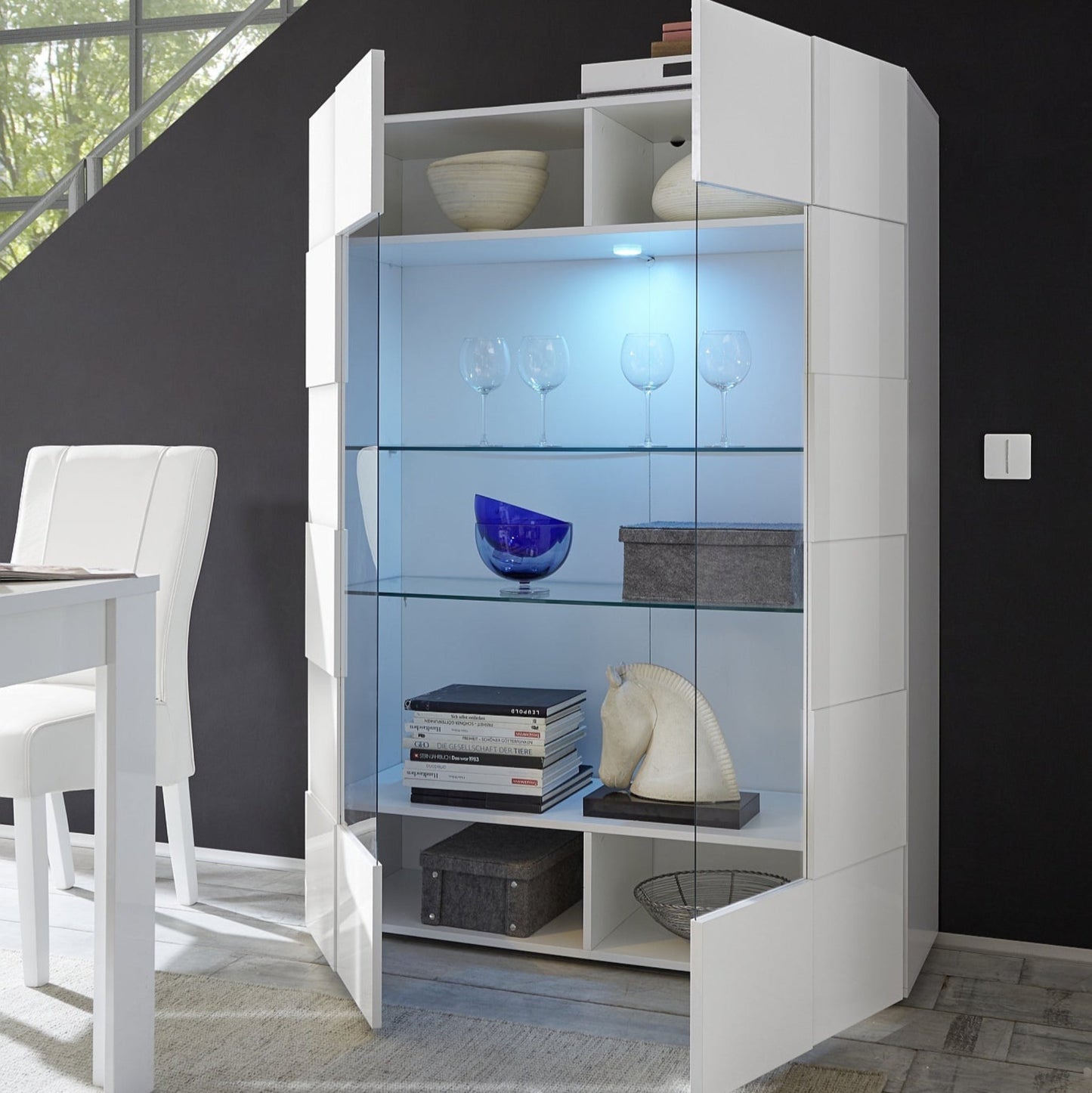 Donato Display Cabinet, Two Doors, Optional LED Spotlight - Gloss White Finish